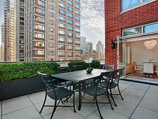 Sold by Corcoran | media 8