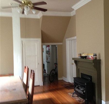 Beautiful dining room!