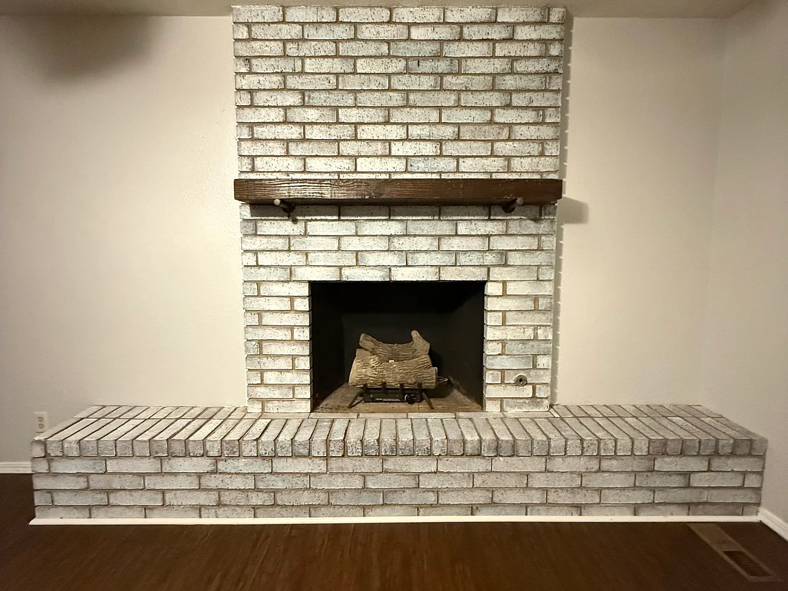 3601 Bland Dr — Photo 3