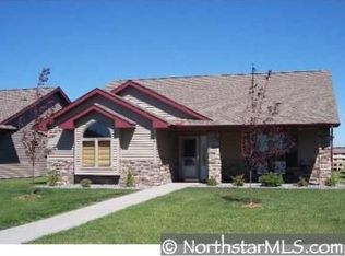 636 Roosevelt St S, Cambridge, MN 55008