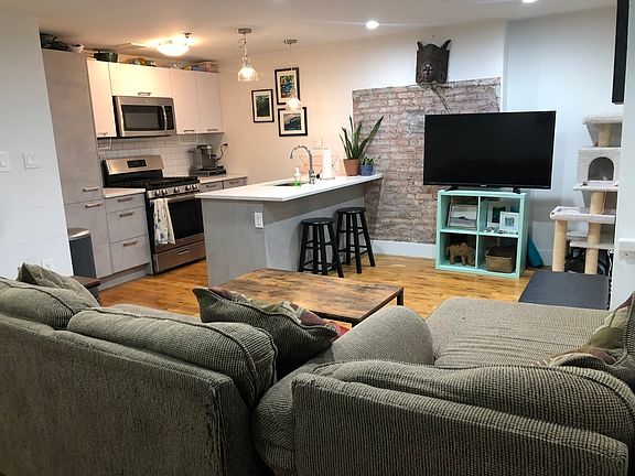 5th image of 1239 Pacific St #1R