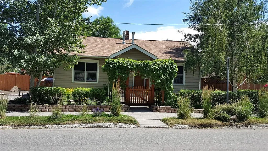 2 bed, 1100 sqft, $2,975 — Photo 4