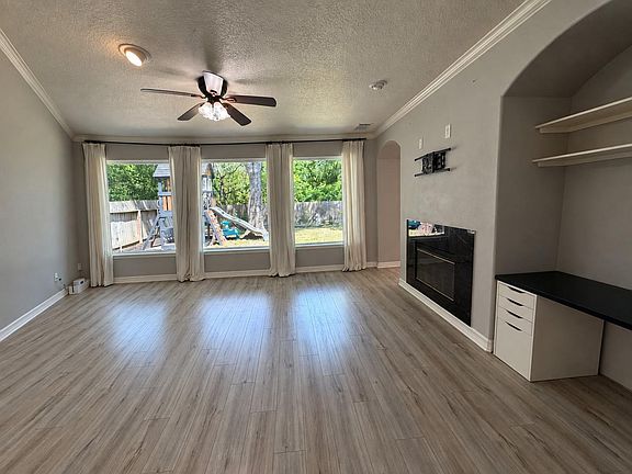 4th image of 20918 Nettlebrook Ln