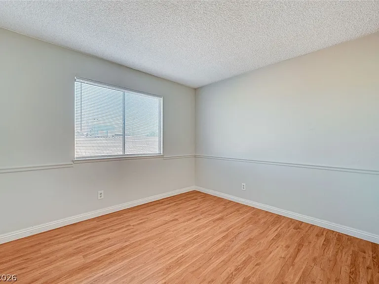 6437 Peachwood Rd — Photo 25