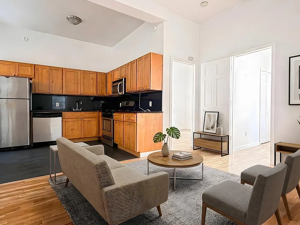 152 Columbus Ave #5R