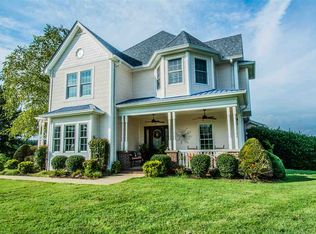 1638 River Bend Rd, Scottsville, KY 42164
