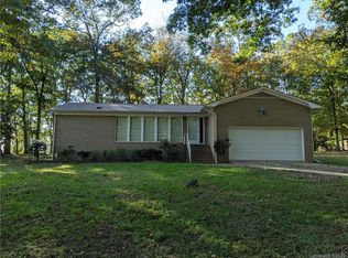 1216 White Oaks Cir, Monroe, NC 28112