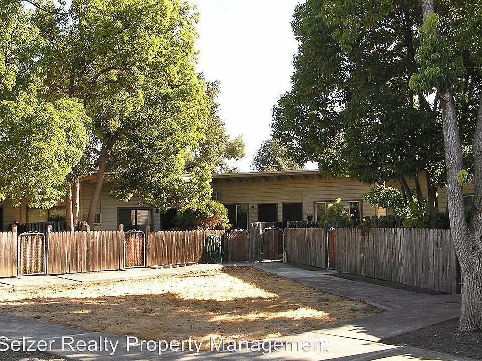 1st image of 8501 Uva Dr #10
