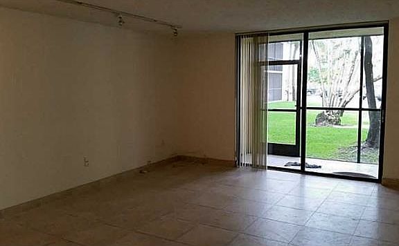 3rd image of 8025 SW 107th Ave APT 105