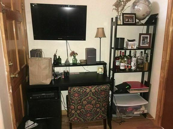 4th image of 242 Melrose St #22