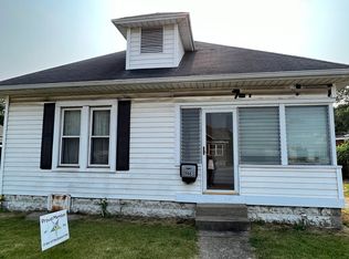 105 Blakely Ave, Terre Haute, IN 47803