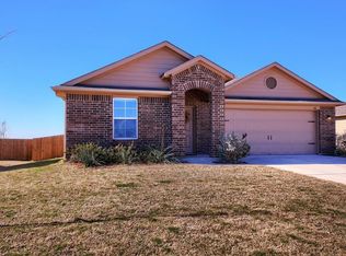 101 Voss, Kyle, TX 78640