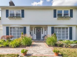 1110 Regency Dr, Columbus, OH 43220