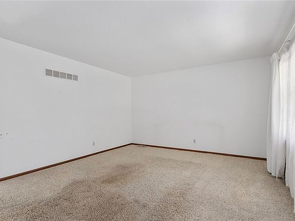 2nd image of 100 N 1st St