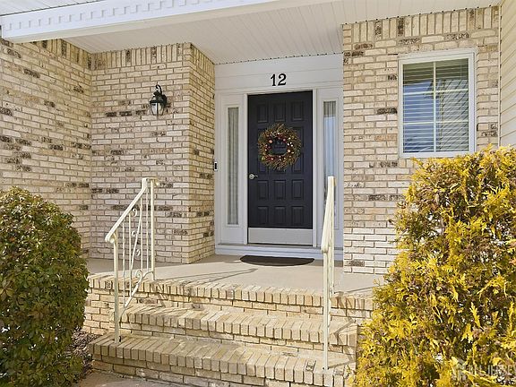 4th image of 12 Templar Rd