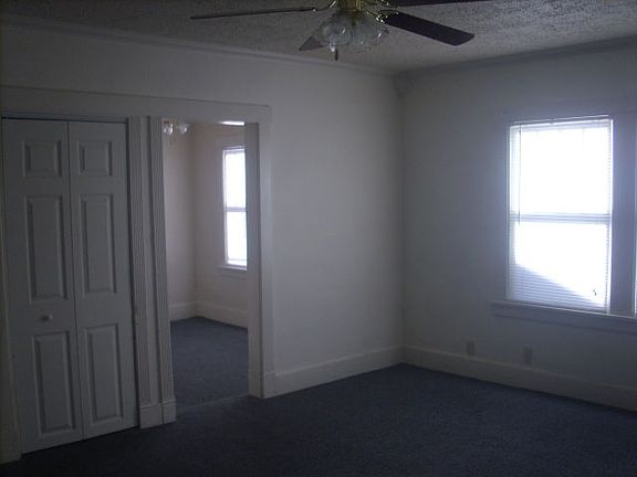 4th image of 613 N 25th St #1