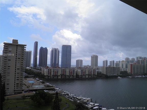 4th image of 290 174th St APT 1612