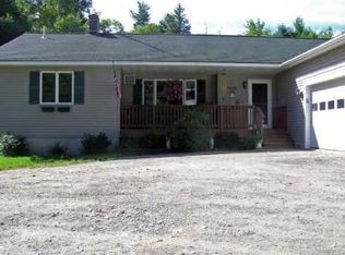 60 Sunflower Ln, Sidney, ME 04330