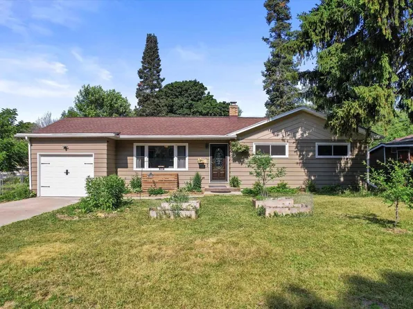 6009 Gateway Green, Monona, WI 53716