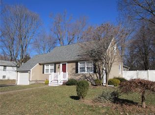 79 Lane St, Hamden, CT 06514