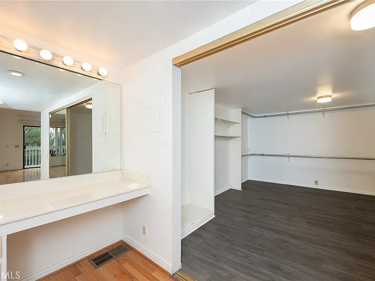873 Mount Washington Dr — Photo 17