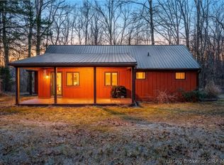 9185 Oak Park Rd NE, New Salisbury, IN 47161