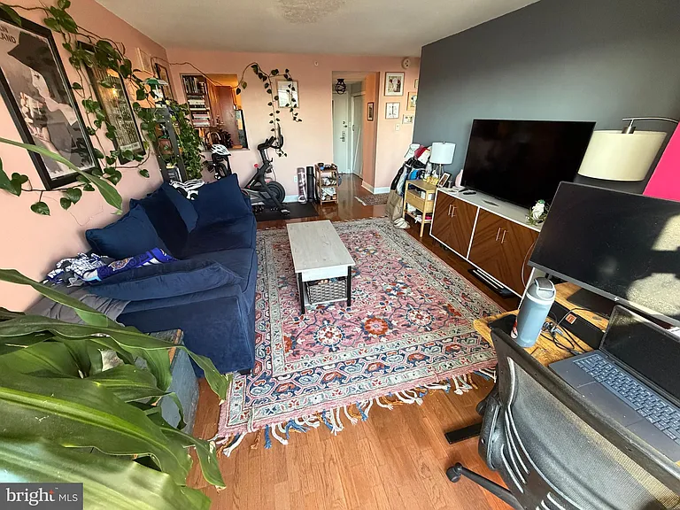 2001 Hamilton St #1525 — Photo 8