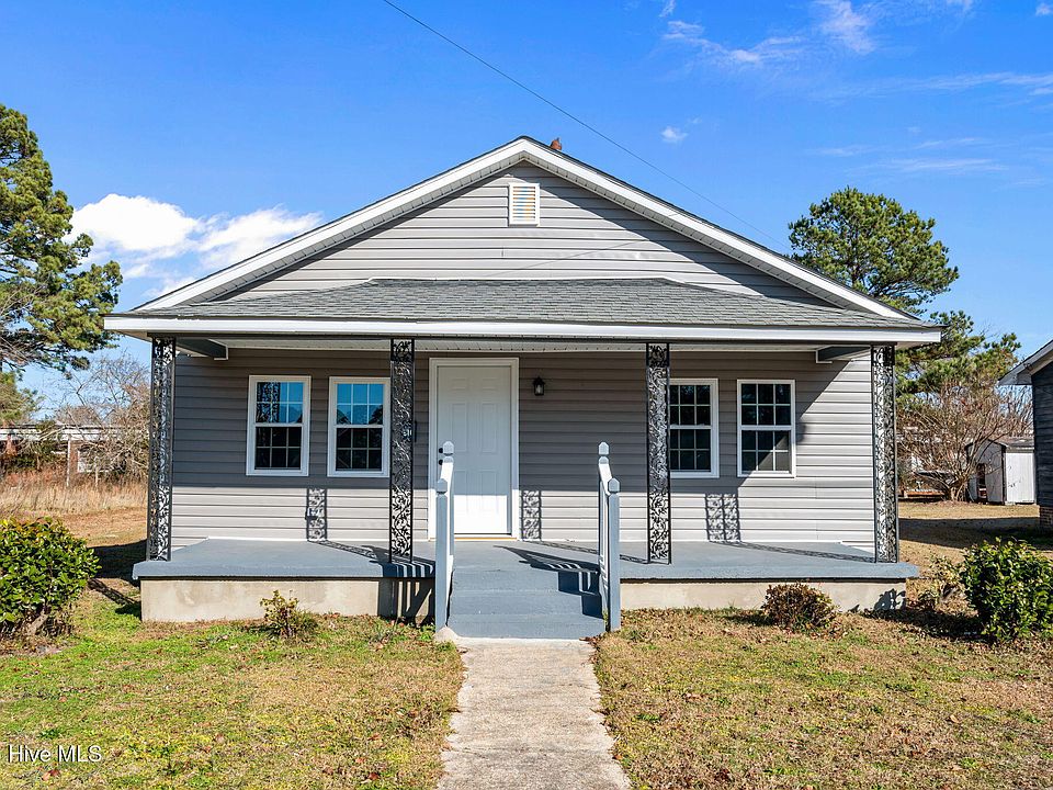 1st image of 210 Faulk Street