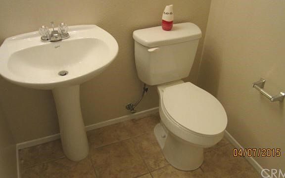 4th image of 15615 Lasselle St APT 14