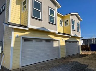 718 Williams Dr #E, Huntington Beach, CA 92648