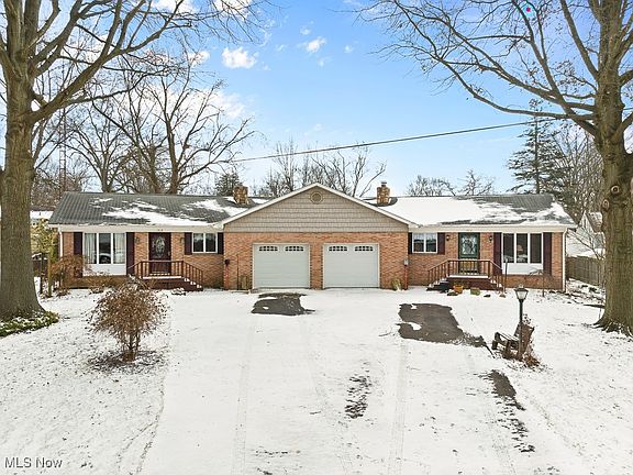 2nd image of 1516 Michigan Blvd