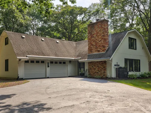 2533 Liberty Rd, Saginaw, MI 48604