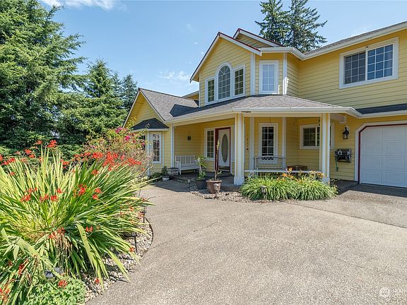 2nd image of 1827 79th Avenue SE