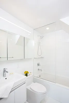 Rented by Solace SMC Inc | media 17