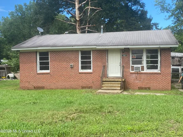110 Oak St, Ridgecrest, LA 71334