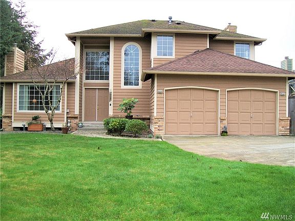 2nd image of 13312 15th Avenue Ct E