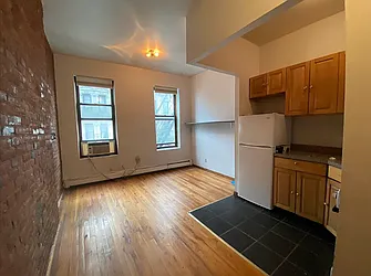 Rented by Best Apartments North Inc