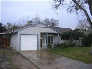 6537 Larry Way photo 1