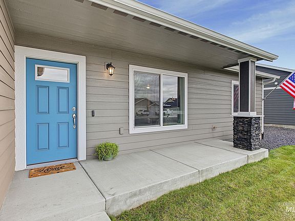 4th image of 1438 Horizon Ct