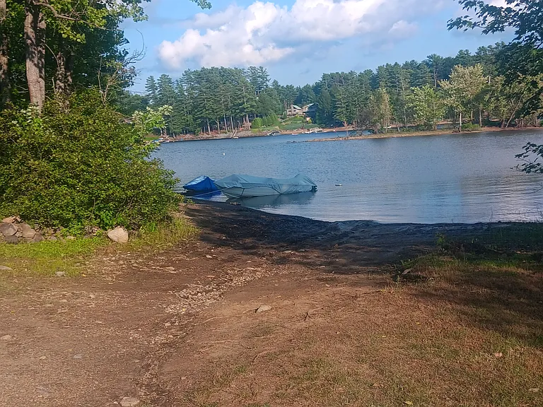 105 Priddle Point Rd #B — Photo 19