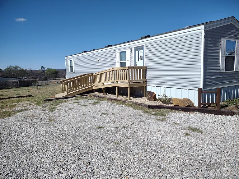 12183 N FM 730 — Photo 9