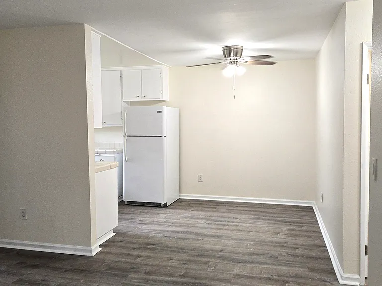 8832 Olive Ln #14 — Photo 4