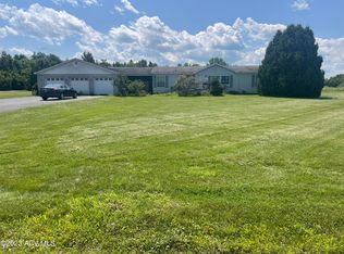 887 Lavalley Rd, Mooers, NY 12958