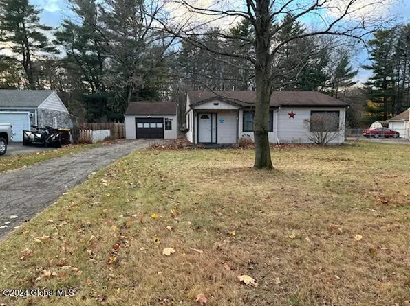 14 Slater Drive, Glenville, NY 12302