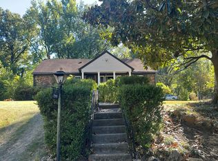 2940 Bannockburn Rd, Memphis, TN 38128