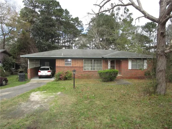 308 Idlewood Dr, Chickasaw, AL 36611