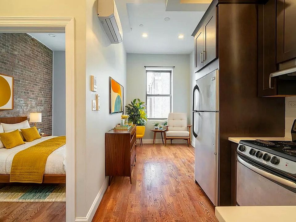 1st image of 270 W 139th St APT 6