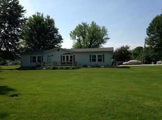 620 W Van Buren St, Veedersburg, IN 47987