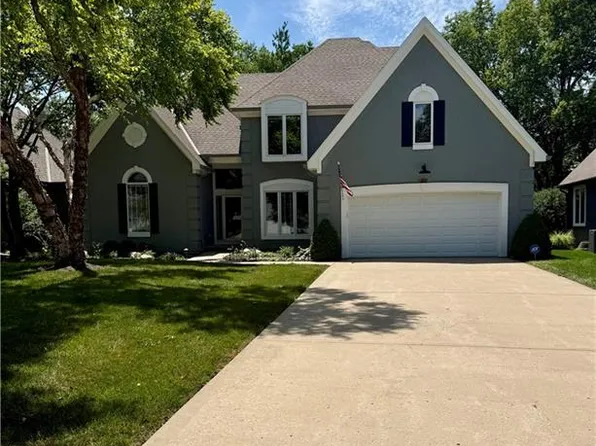 20305 W 98th St, Lenexa, KS 66220