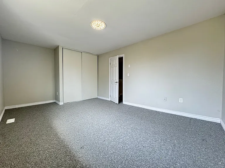 357 Murray St #14 — Photo 9